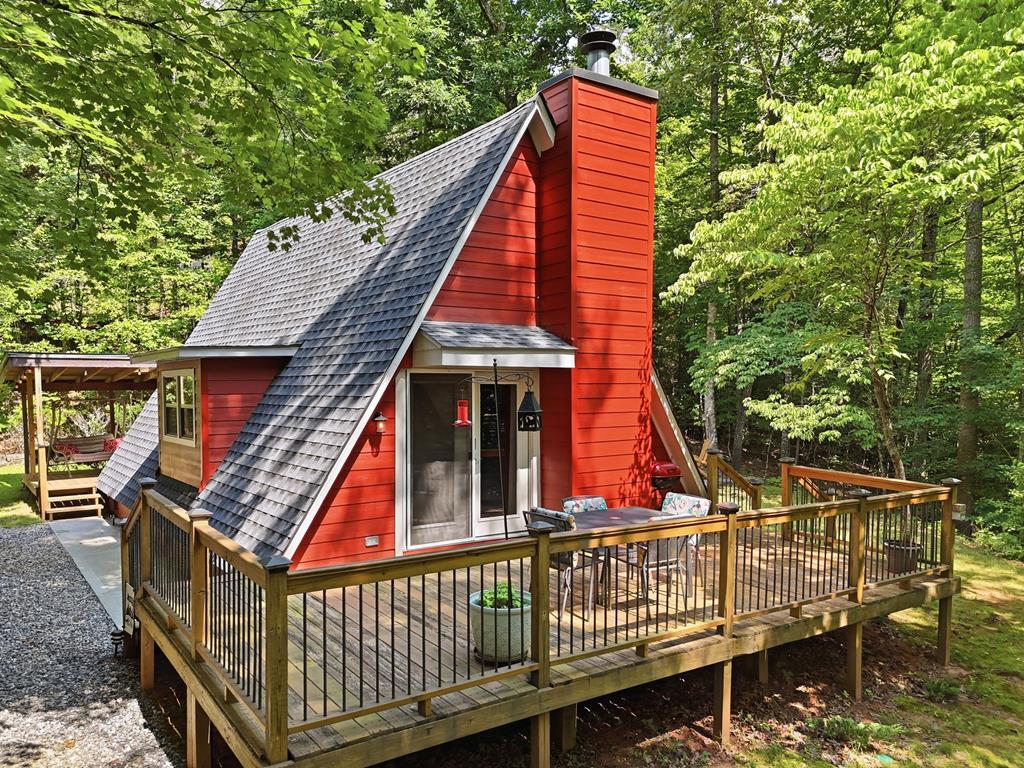 27 Two Cedars Road Morganton GA 30560