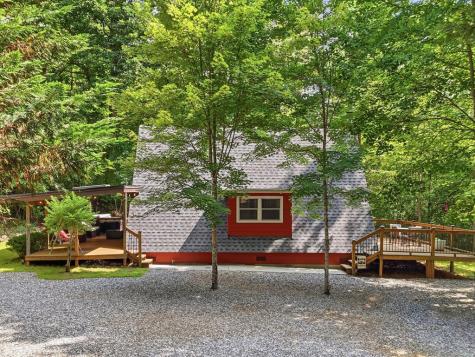 27 Two Cedars Road Morganton GA 30560