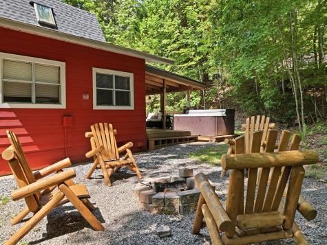 27 Two Cedars Road Morganton GA 30560