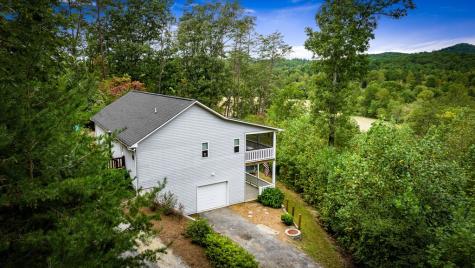 6 Gilliam Road Mineral Bluff GA 30559