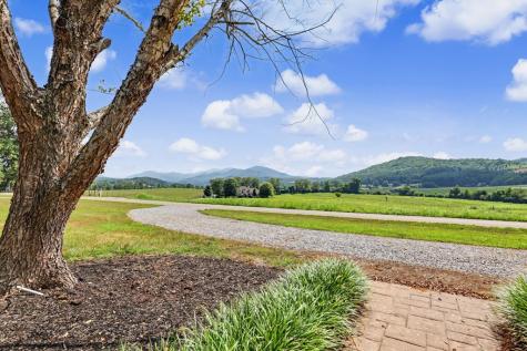 467 Reese Road Brasstown NC 28902