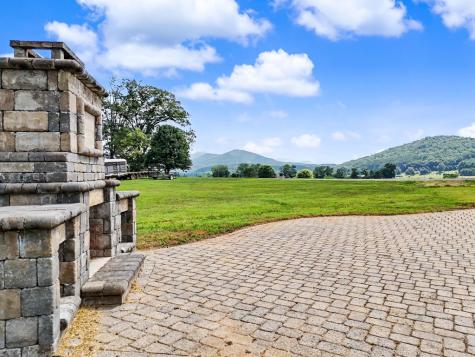 467 Reese Road Brasstown NC 28902