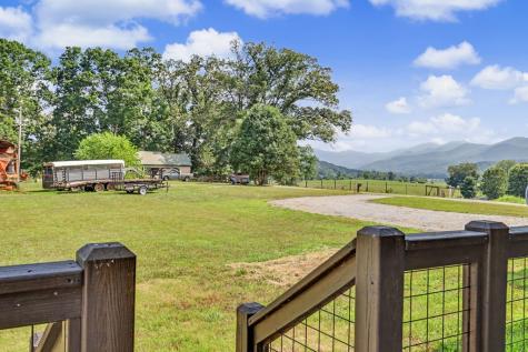 467 Reese Road Brasstown NC 28902