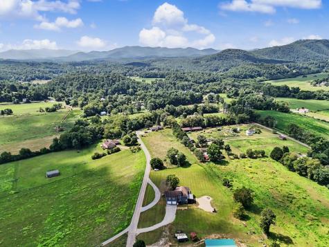 467 Reese Road Brasstown NC 28902