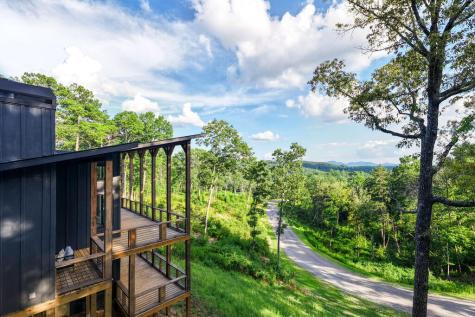 386 Mountain Laurel Ridge Mineral Bluff GA 30559
