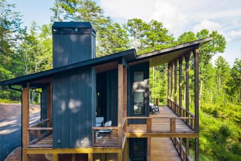 386 Mountain Laurel Ridge Mineral Bluff GA 30559