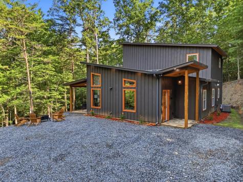 202 Jonquil Lane Ellijay GA 30540