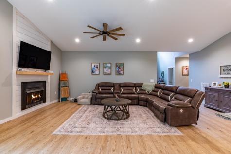 7450 Hooper Cove Road Young Harris GA 30582
