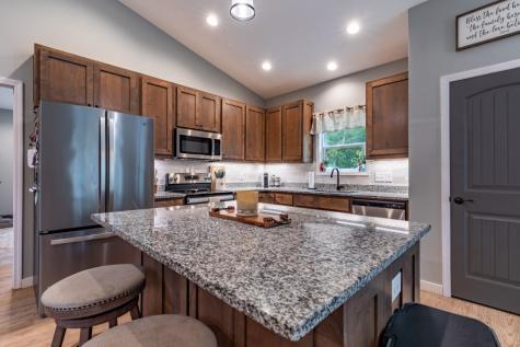 7450 Hooper Cove Road Young Harris GA 30582