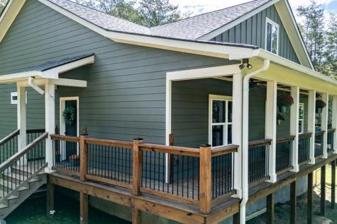 7450 Hooper Cove Road Young Harris GA 30582