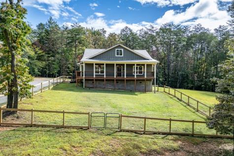 7450 Hooper Cove Road Young Harris GA 30582