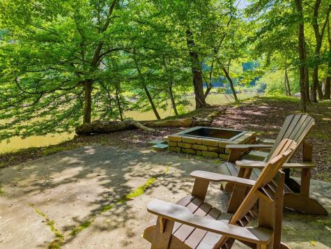 5 W Muller Lane East Ellijay GA 30540