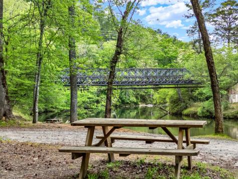 5 W Muller Lane East Ellijay GA 30540