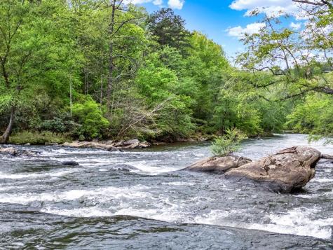 5 W Muller Lane East Ellijay GA 30540