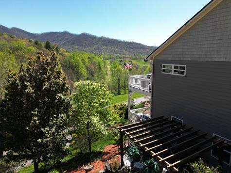 255 Ash Branch Circle Hayesville NC 28904