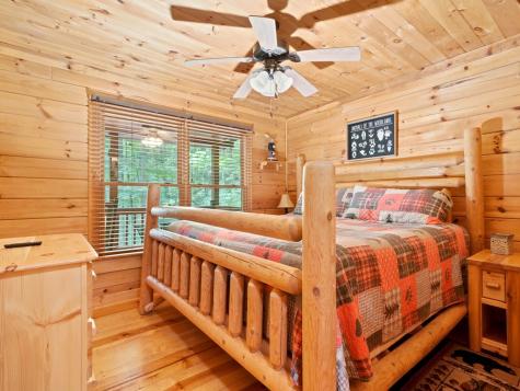 151 Hatchet Trail Cherry Log GA 30522