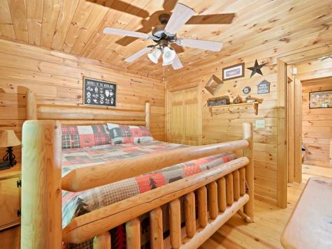 151 Hatchet Trail Cherry Log GA 30522