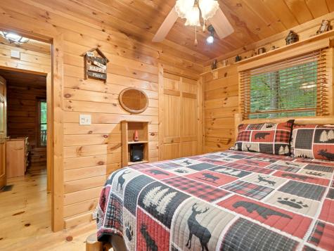 151 Hatchet Trail Cherry Log GA 30522