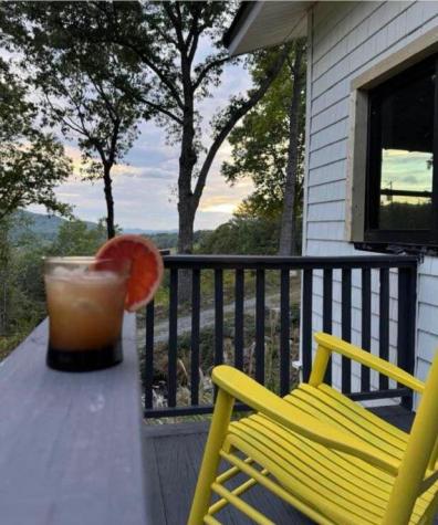 289 Bethabara Way Hayesville NC 28904