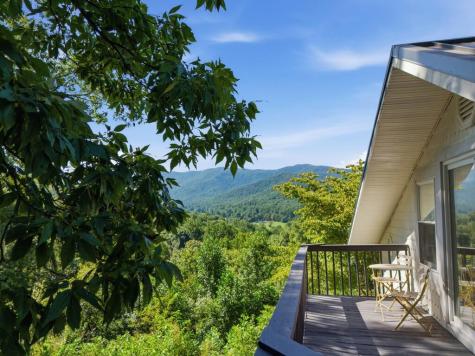289 Bethabara Way Hayesville NC 28904