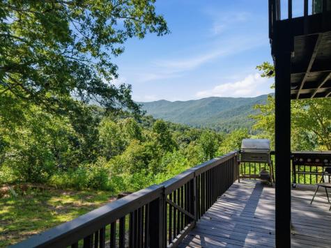 289 Bethabara Way Hayesville NC 28904