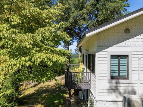 289 Bethabara Way Hayesville NC 28904