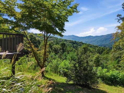 289 Bethabara Way Hayesville NC 28904