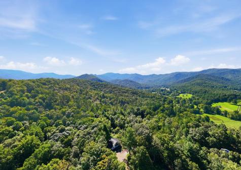 289 Bethabara Way Hayesville NC 28904
