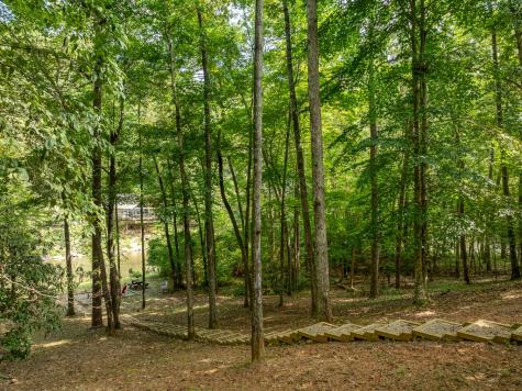 93 Amy Lane Ellijay GA 30540