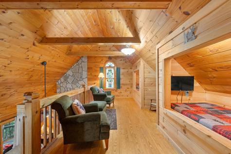 93 Amy Lane Ellijay GA 30540