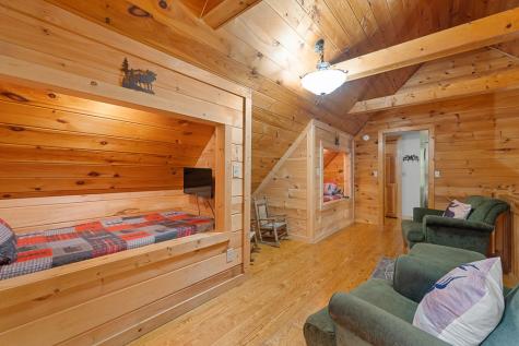 93 Amy Lane Ellijay GA 30540