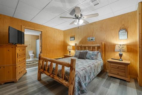93 Amy Lane Ellijay GA 30540
