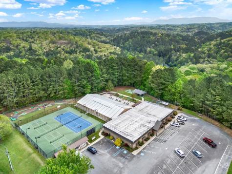 93 Amy Lane Ellijay GA 30540