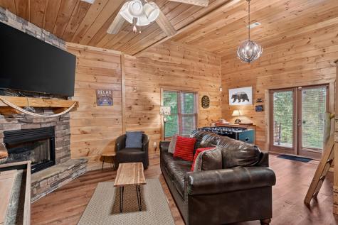 573 Weaver Creek Way Blue Ridge GA 30513