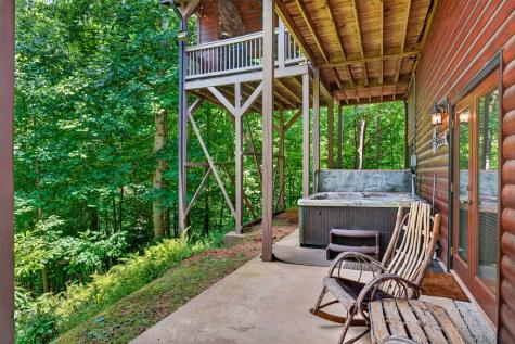 573 Weaver Creek Way Blue Ridge GA 30513