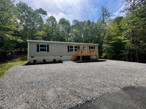 101 Sawyer Ridge Lane Hayesville NC 28904