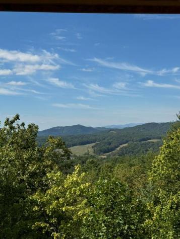 430 Heritage Trail Brasstown NC 28902