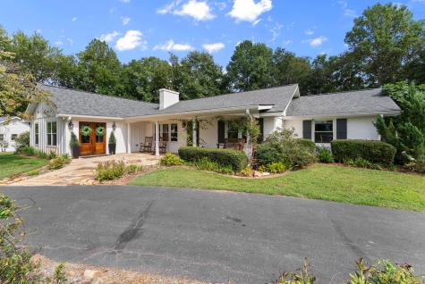 291 Logans Ridge Cleveland GA 30528