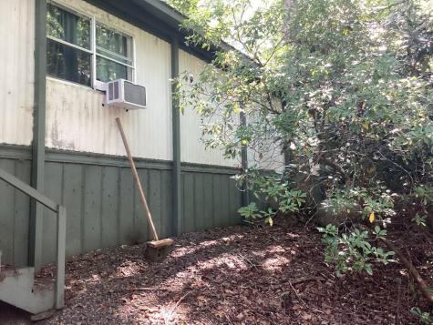 4423 Rock Creek Road Hiawassee GA 30546