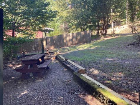 4423 Rock Creek Road Hiawassee GA 30546