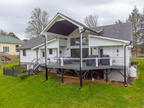 101 Mill Street Hayesville NC 28904