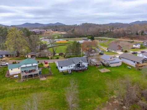 101 Mill Street Hayesville NC 28904