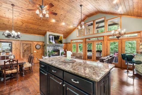 85 Buena Vista Drive Hayesville NC 28904