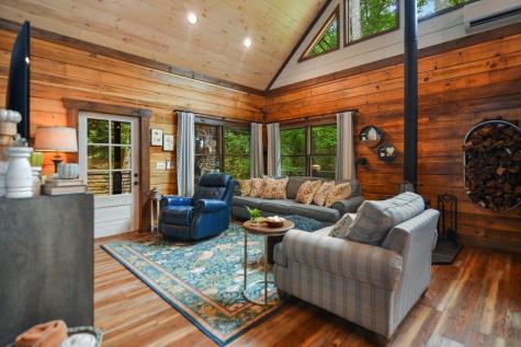 17 Emmaus Walk Blue Ridge GA 30513