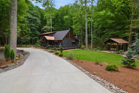 17 Emmaus Walk Blue Ridge GA 30513