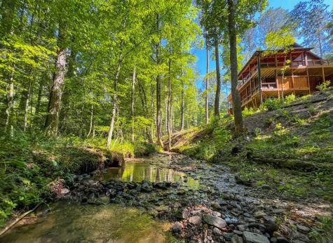 681 Catawba Circle Ellijay GA 30540