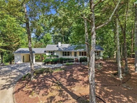 54 Choctaw Drive Ellijay GA 30540