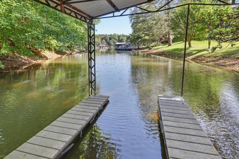 1105 Henson Road Hiawassee GA 30546