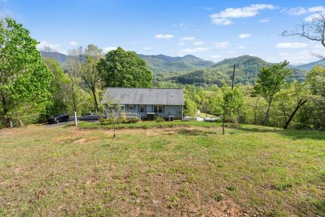 619 Pounding Mill Loop Hayesville NC 28904