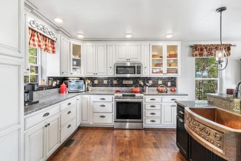 619 Pounding Mill Loop Hayesville NC 28904
